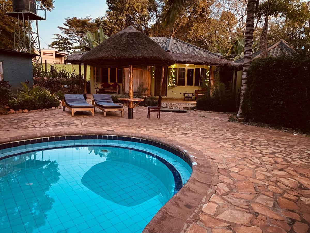Afro Smile Hotel And Guest House-Jinja Exterior foto