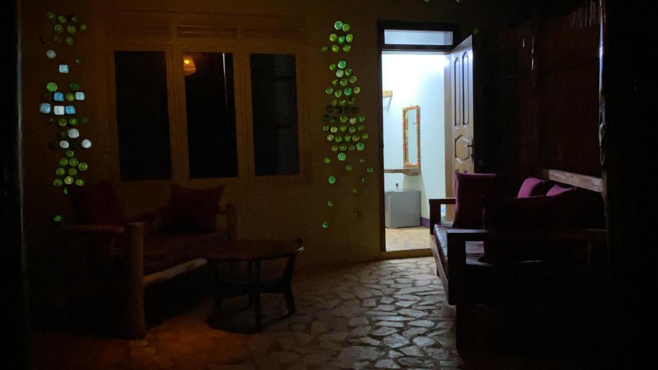 Afro Smile Hotel And Guest House-Jinja Exterior foto