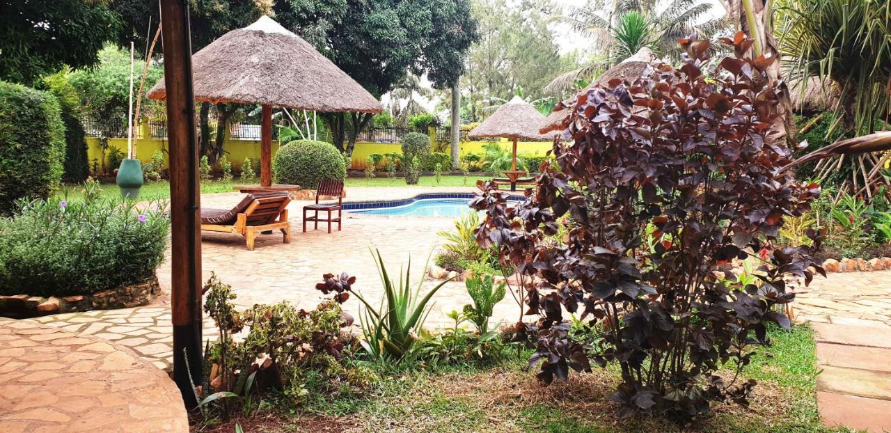 Afro Smile Hotel And Guest House-Jinja Exterior foto