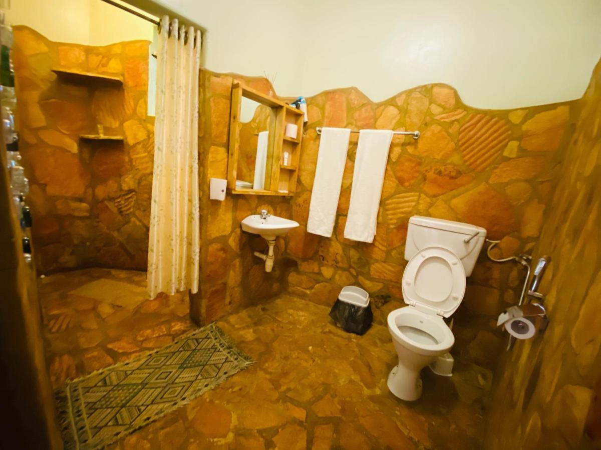 Afro Smile Hotel And Guest House-Jinja Exterior foto